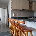 Departamento Acogedor En El Corazon De La Ciudad, De 2 Dormitorios - 2 Banos Ducha
